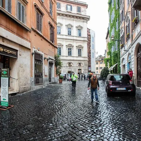 Open Space Biscione Apartment Rome